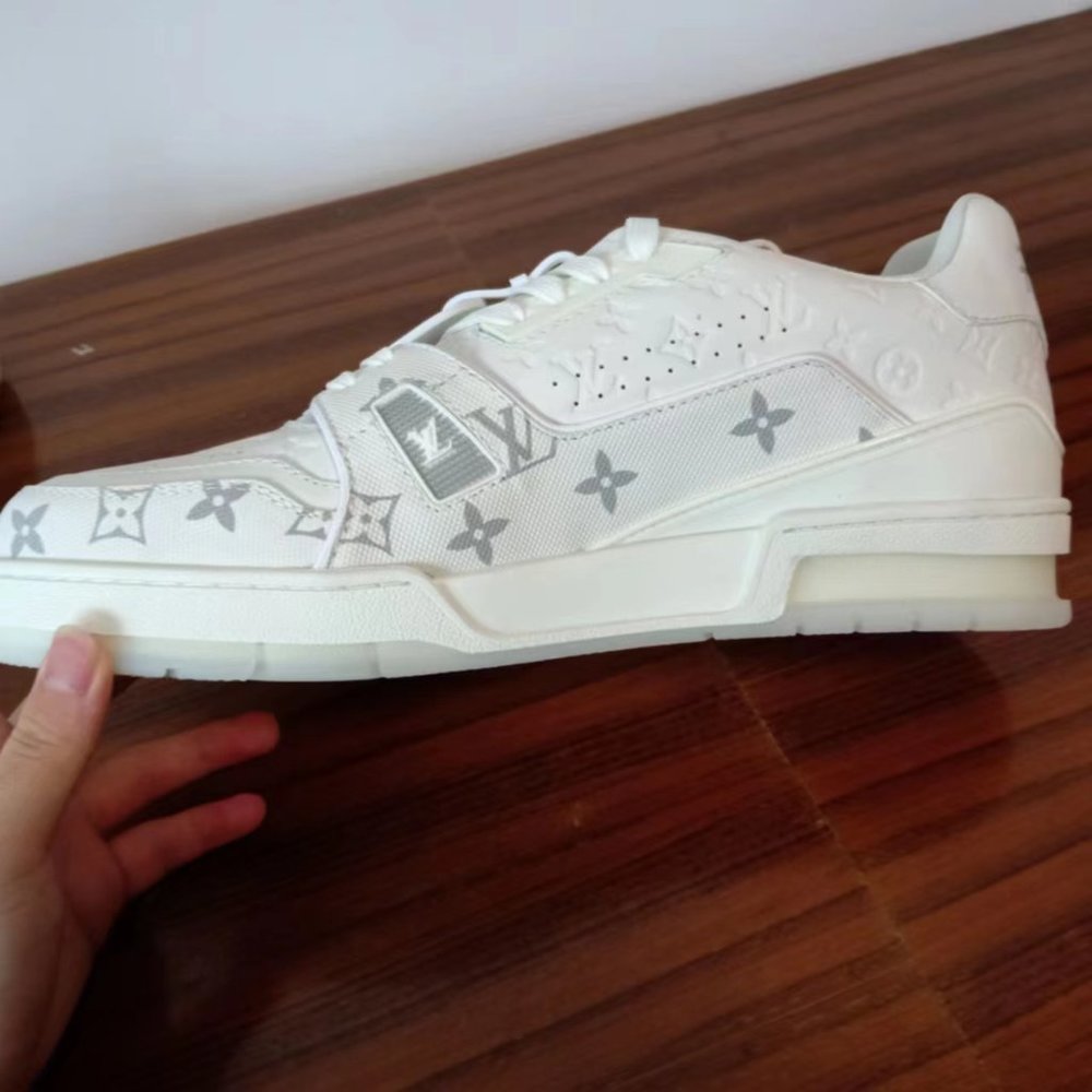 Louis Vuitton LV White Casual Sports Retro Shoes - Picture 8 of 14